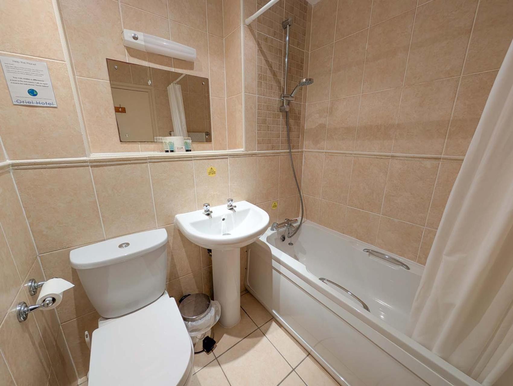 Oriel Hotel St. Asaph Eksteriør billede
